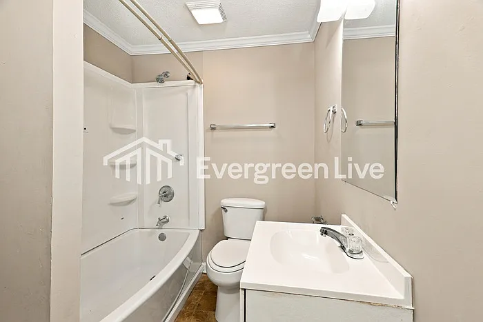 1556 20th Ave — Photo 10
