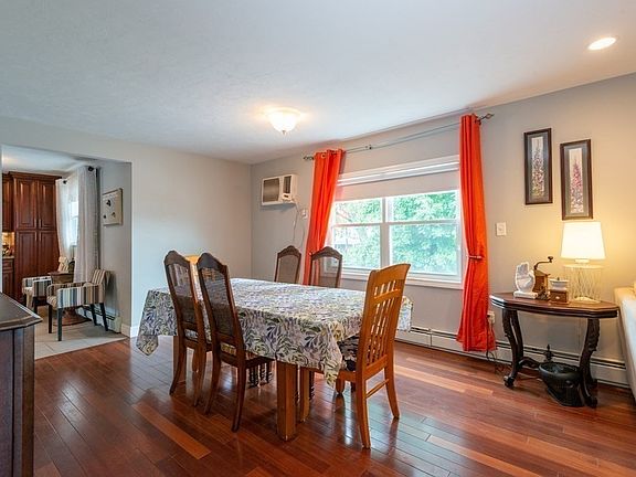4th image of 23 Mountain Ave