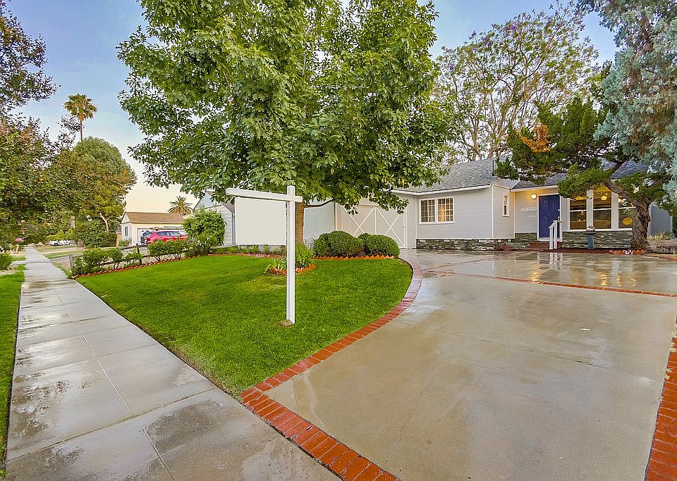 1st image of 20200 Archwood St
