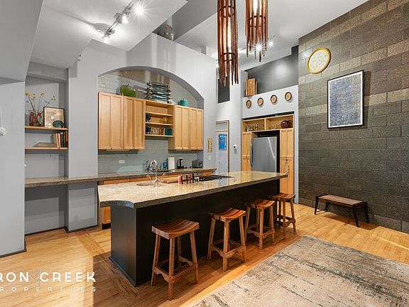 4th image of 32 Broadway St Suite 320