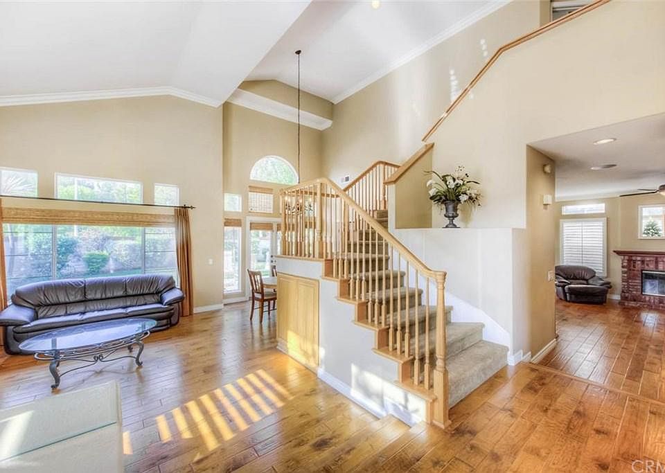1st image of 10565 Costello Dr