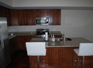 2240 Merseyside Dr, Woodbridge, VA 22191