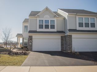631 Hawley Dr, Oswego, IL 60543