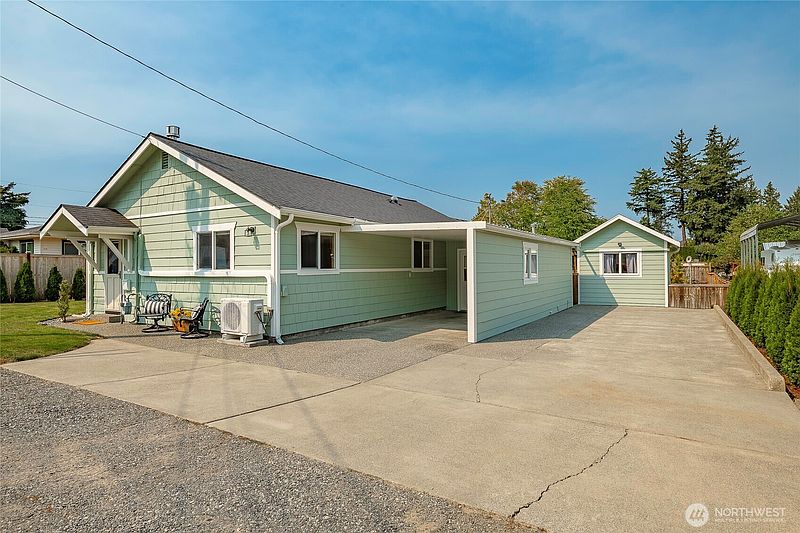2nd image of 774 Pine Street