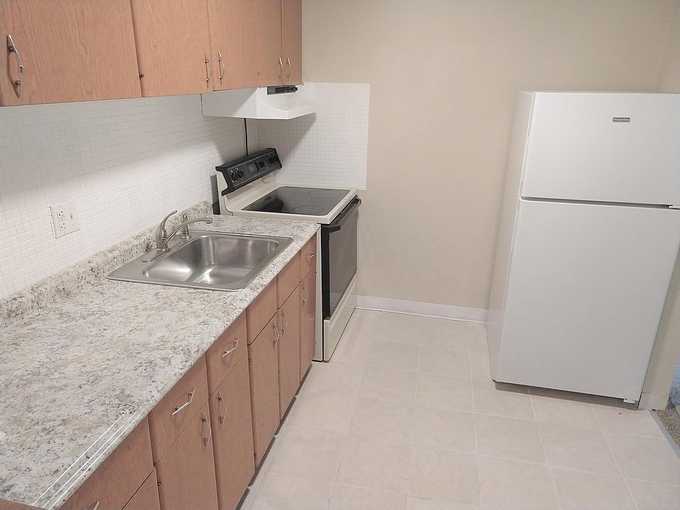 2nd image of 38751 Lake Shore Blvd APT 207