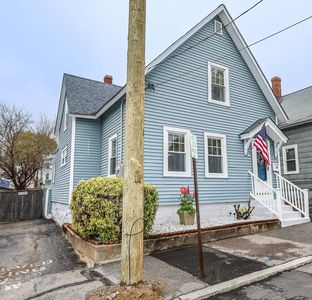 10 Russell Street, Manchester, NH, 03104