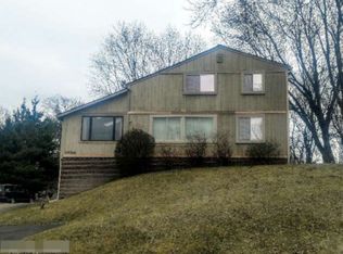 1739 Milford Hts, Milford, MI