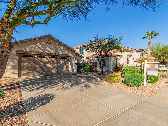 3rd image of 15448 W Yucatan Dr