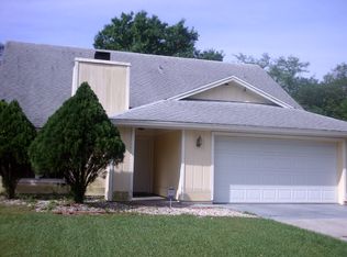 612 Stone Dr, Brandon, FL 33510