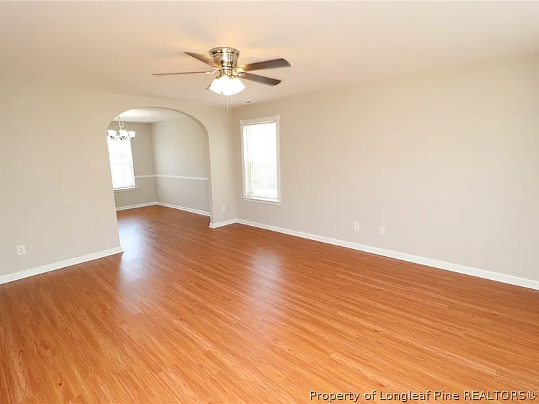 120 Downing Bluff Dr — Photo 4