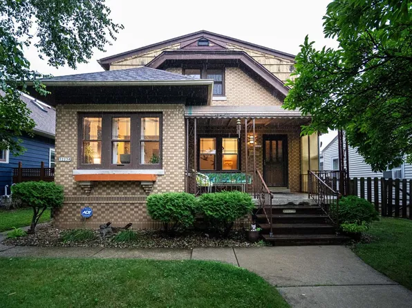 3223 South Adams AVENUE #3223A, Milwaukee, WI 53207