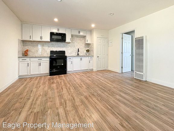 4th image of 612 Las Palmas Ave #1