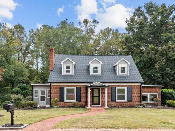 309 William St, Kannapolis, NC 28081
