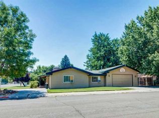 820 Mountain St, Carson City, NV