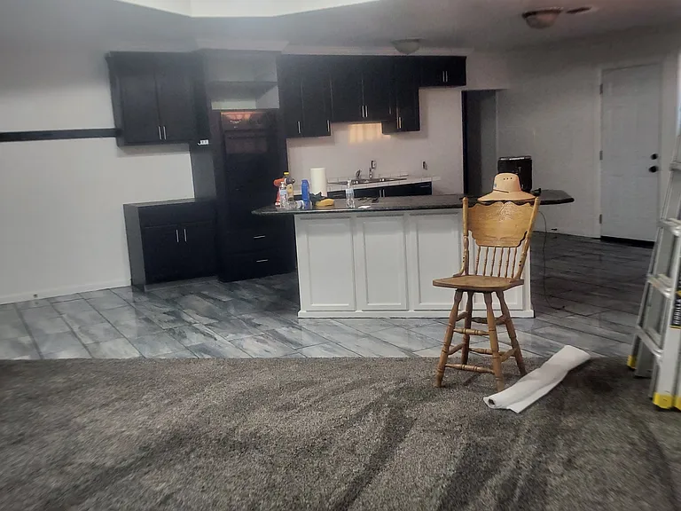 1617 Sunset Blvd — Photo 3