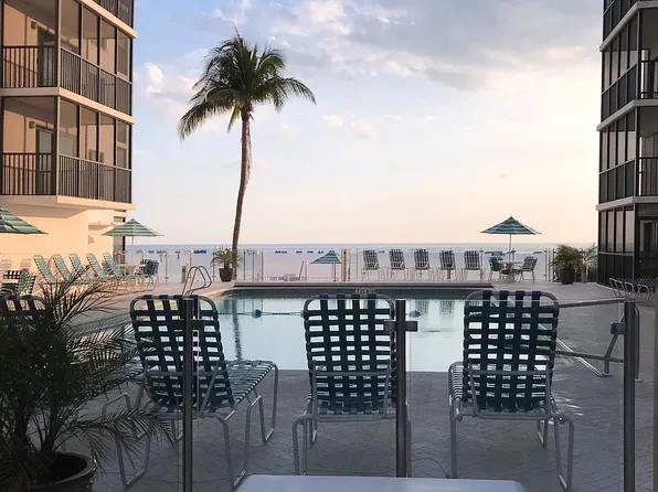 6612 Estero Blvd APT 201, Fort Myers Beach, FL 33931