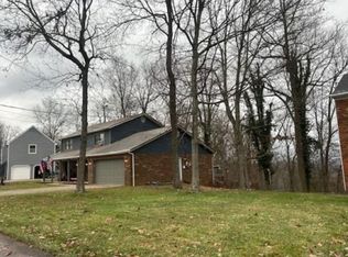 402 Country Cove Ests, Scott Depot, WV 25560