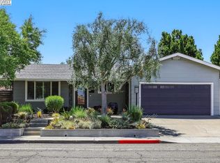3676 Vineyard Ave, Pleasanton, CA 94566