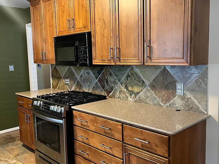 2714 Northridge Dr — Photo 13