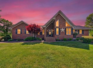 2536 Greens Mill Rd, Columbia, TN 38401