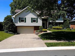 653 Ridgefield Ave, Pittsburgh, PA 15216