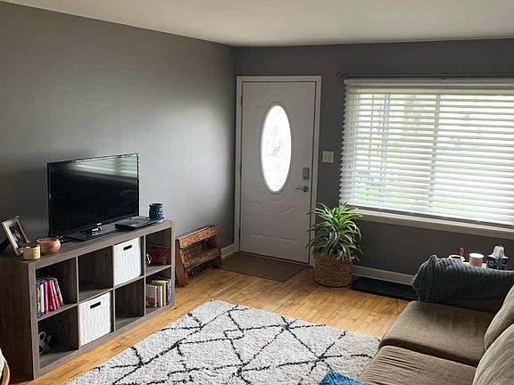 Spacious and bright living room