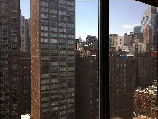 Rented by Evans Real Estate | media 19