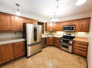 703 Canton St, Saint Paul, MN 55102