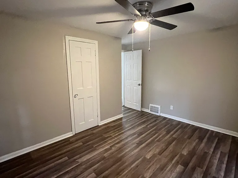 3225 Washington Blvd #1 — Photo 35