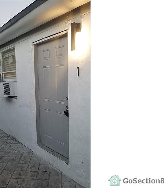 1st image of 1415 NW 34th St #1