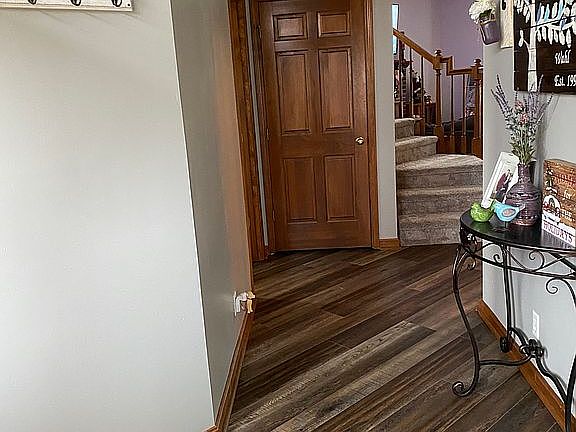 5th image of 10550 Hickory Ln