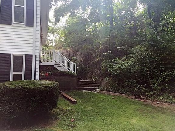 3rd image of 21 James Ln #2