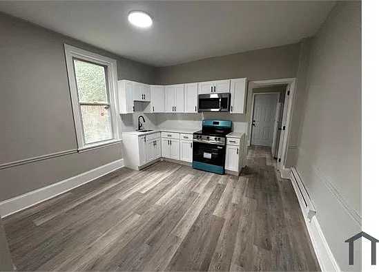106 N 9th St — Photo 1