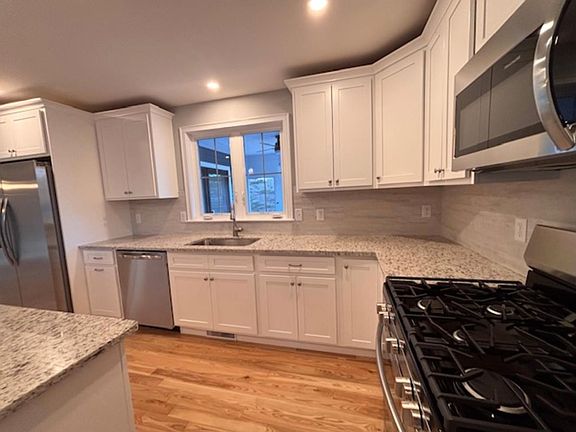 3rd image of 16 Edgewater Drive #34