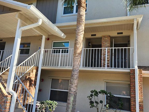 2nd image of 1600 Woodland Dr APT 8208