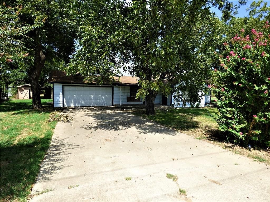 1601 E Loop 254, Ranger, TX 76470 | Zillow