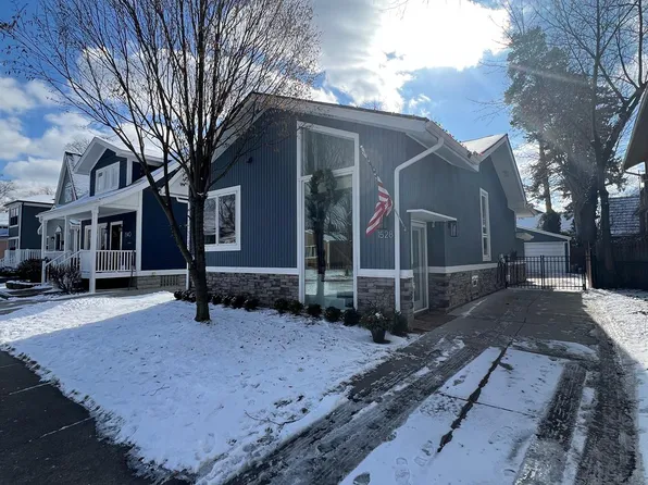1528 Humphrey Ave, Birmingham, MI 48009