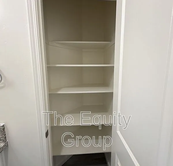 725 S Pinkham #102 — Photo 17