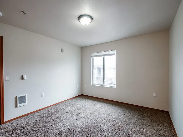 Aspen Place Apartments — Photo 126