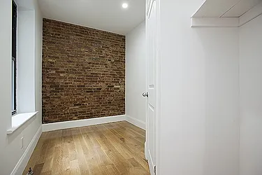 Rented by Weinstein Realty Group