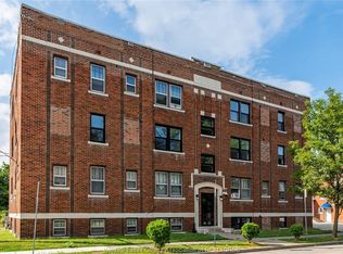 74 Ellis St W #12, Windsor, ON N8X 1A9