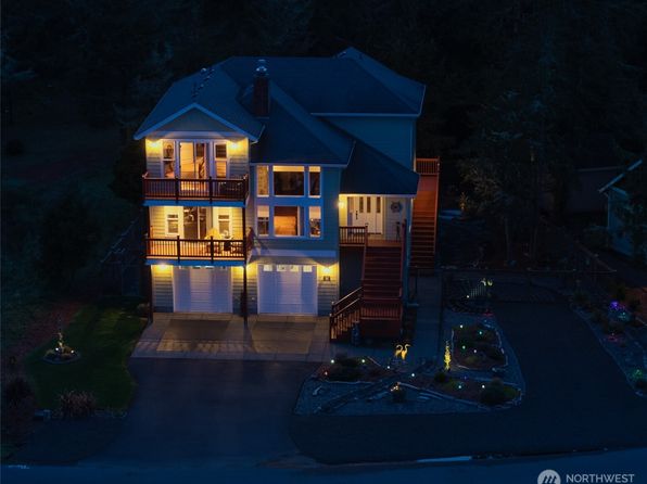 125 Sunrise Avenue SE, Ocean Shores, WA 98569