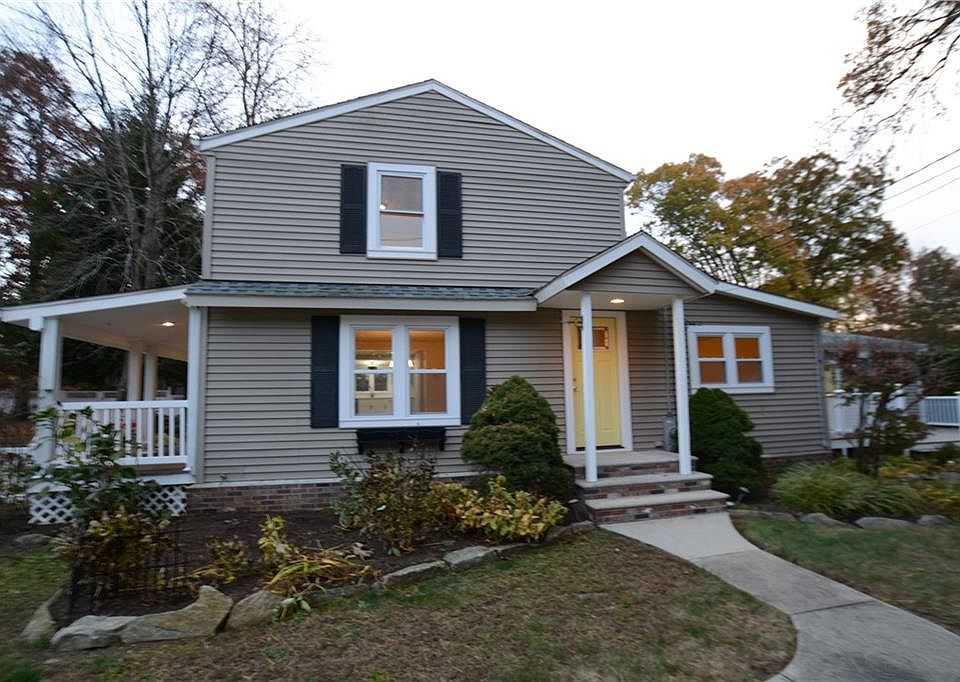 1st image of 15 Granite St