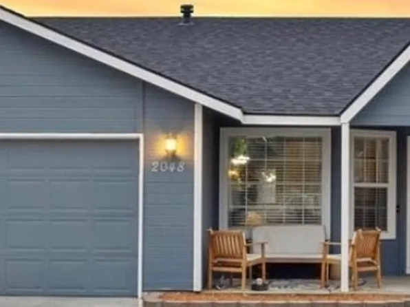 2048 NW 9th Pl, Meridian, ID 83646