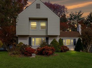 4913 Lantern St, Roanoke, VA 24019