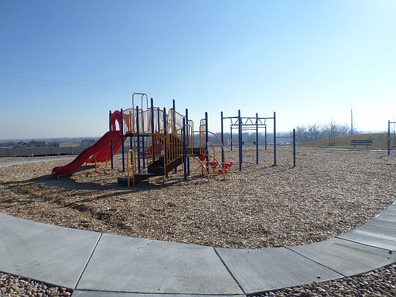 5th image of 3400 Sagebrush Blvd