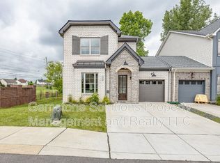 101 Bellagio Villas Dr, Spring Hill, TN 37174