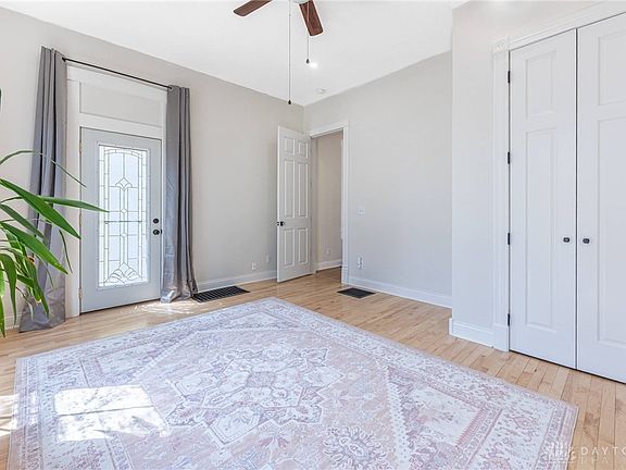 5th image of 63 Park Dr