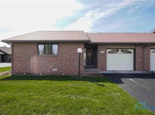 11 Windstone Dr #11DR, Findlay, OH 45840