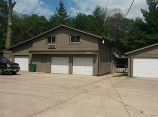 6595 NW 6th Dr, Des Moines, IA 50313